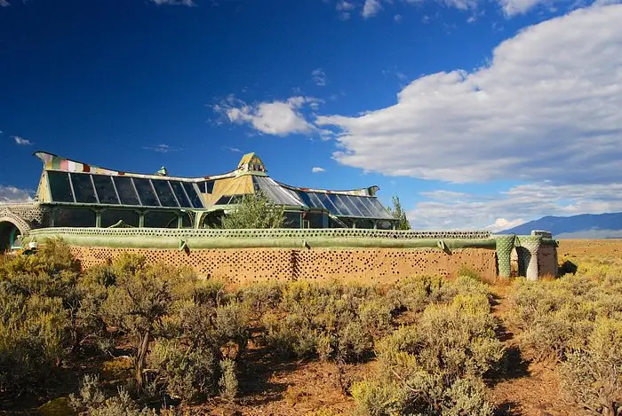 Earthship Biotecture (Novo México)